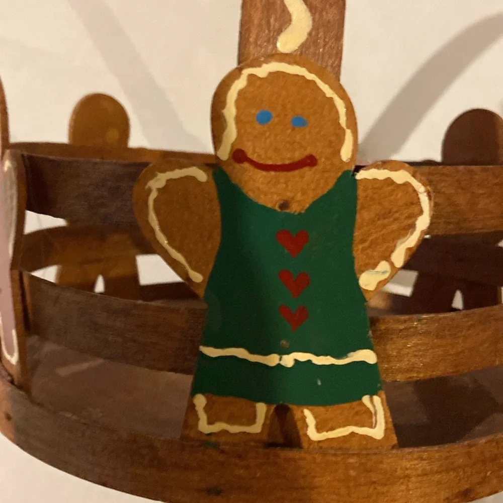 Vintage Gingerbread Man Basket